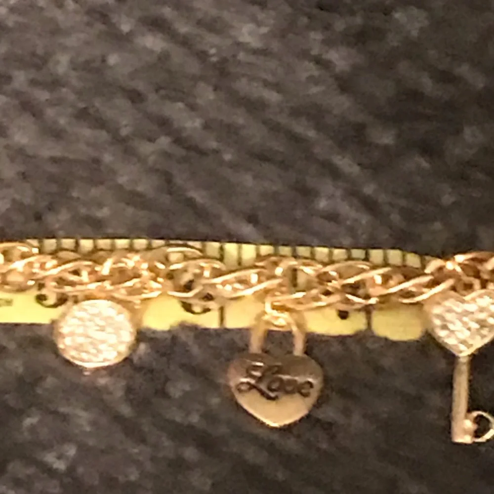 New “Kitty Couture” Fashion Cuban Link Thick Golden Chain Cat Four Charms Collar